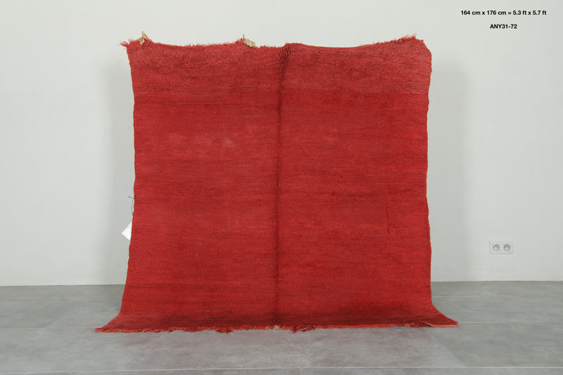 Minimalist red Moroccan rug - 5.3 ft x 5.7 ft - Handwoven wool carpet