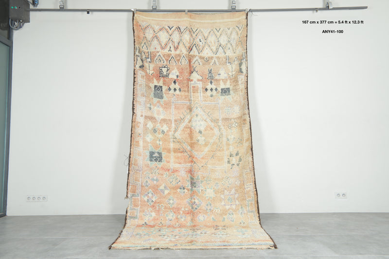 Beige geometric Moroccan rug - 5.4 ft x 12.3 ft - Handwoven wool rug