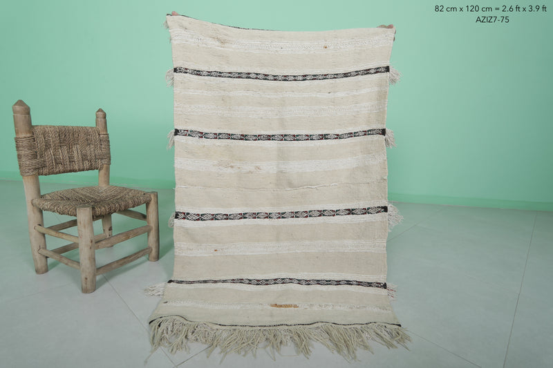 Small Moroccan Wedding Blanket Rug - 2.6 FT X 3.9 FT | Handwoven Elegance - Wedding blanket