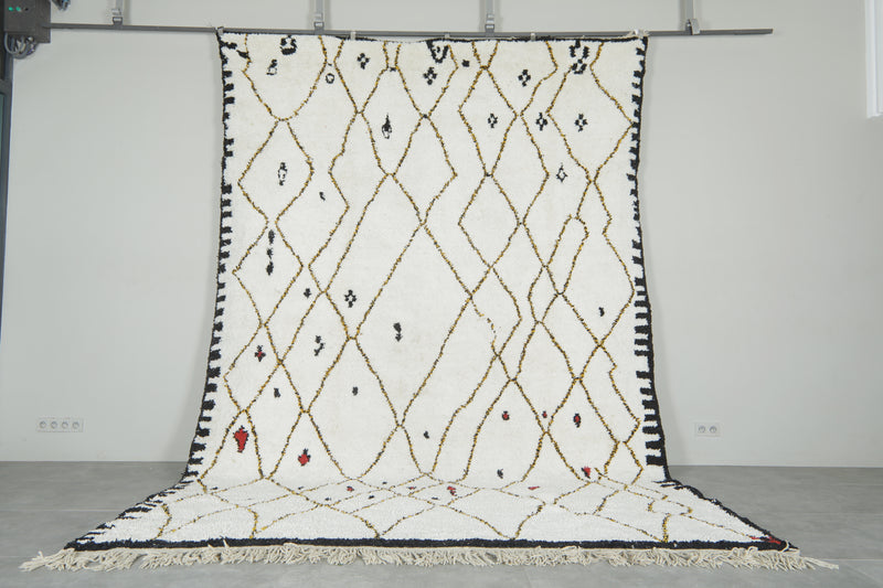 White Moroccan rug with geometric design - 9.1 ft x 12.9 ft