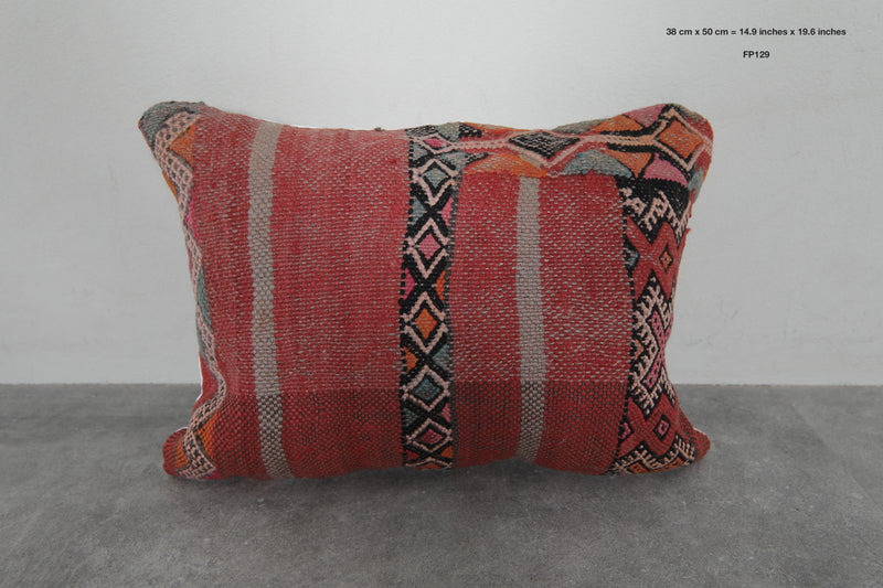 Handwoven Moroccan Kilim Pillow Cover – 14.9 inches x 19.6 inches - kilim pillow