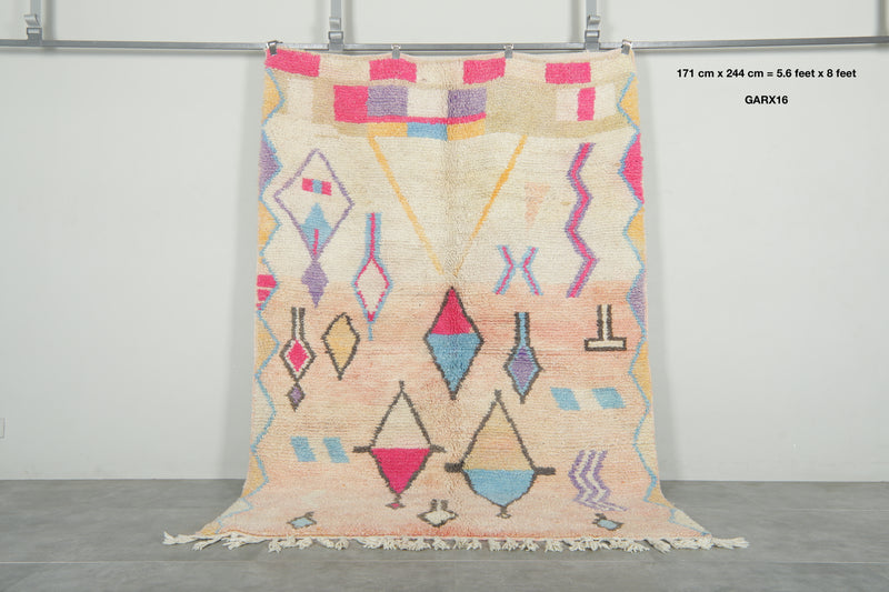 Azilal Moroccan rug 5.6 ft x 8 ft - Handmade