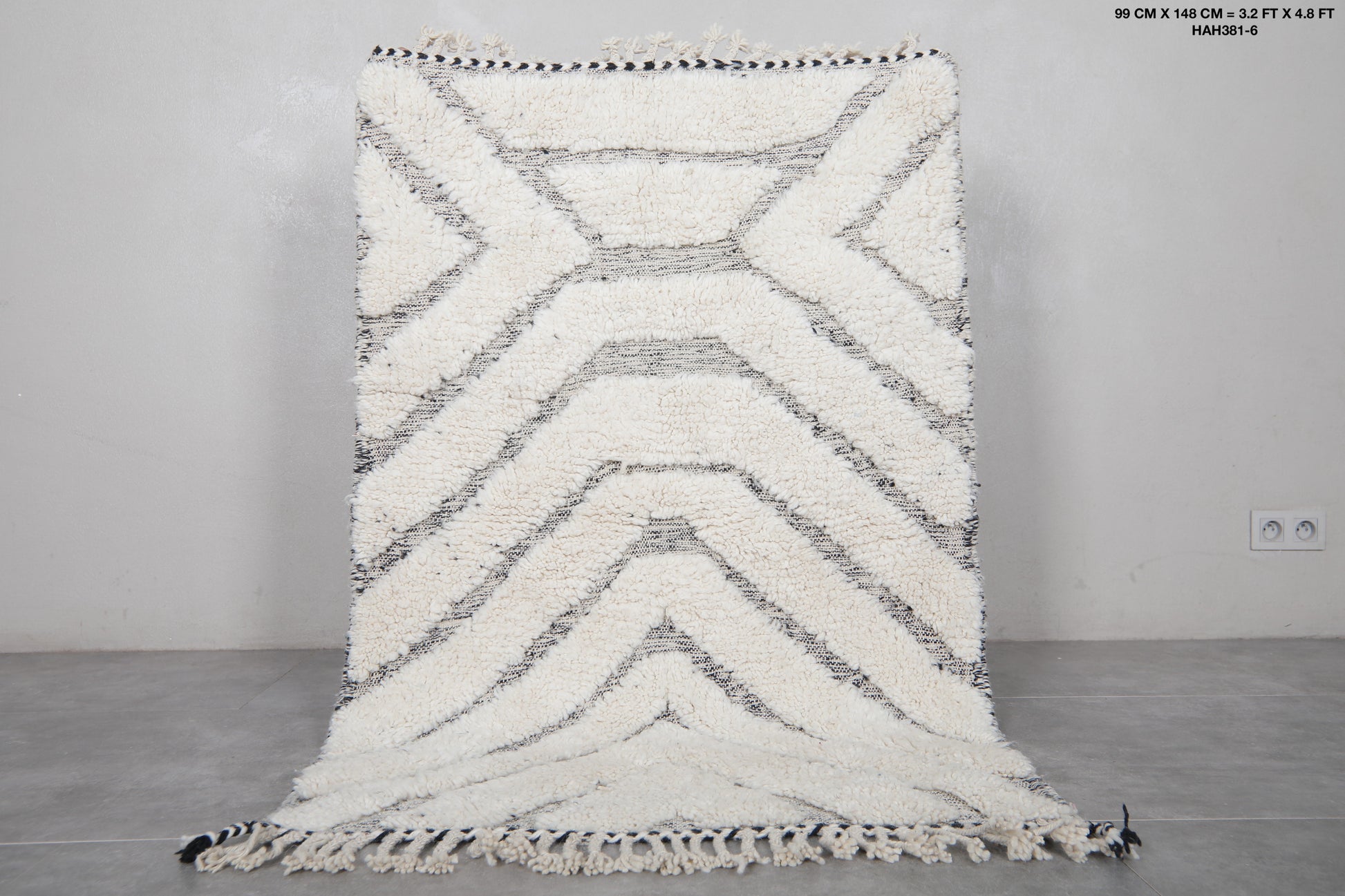 Moroccan rug 3.2 X 4.8 Feet - Beni ourain rugs