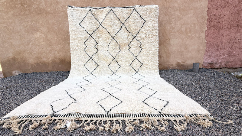 Custom beni ourain rug - Cream wool with black diamond pattern