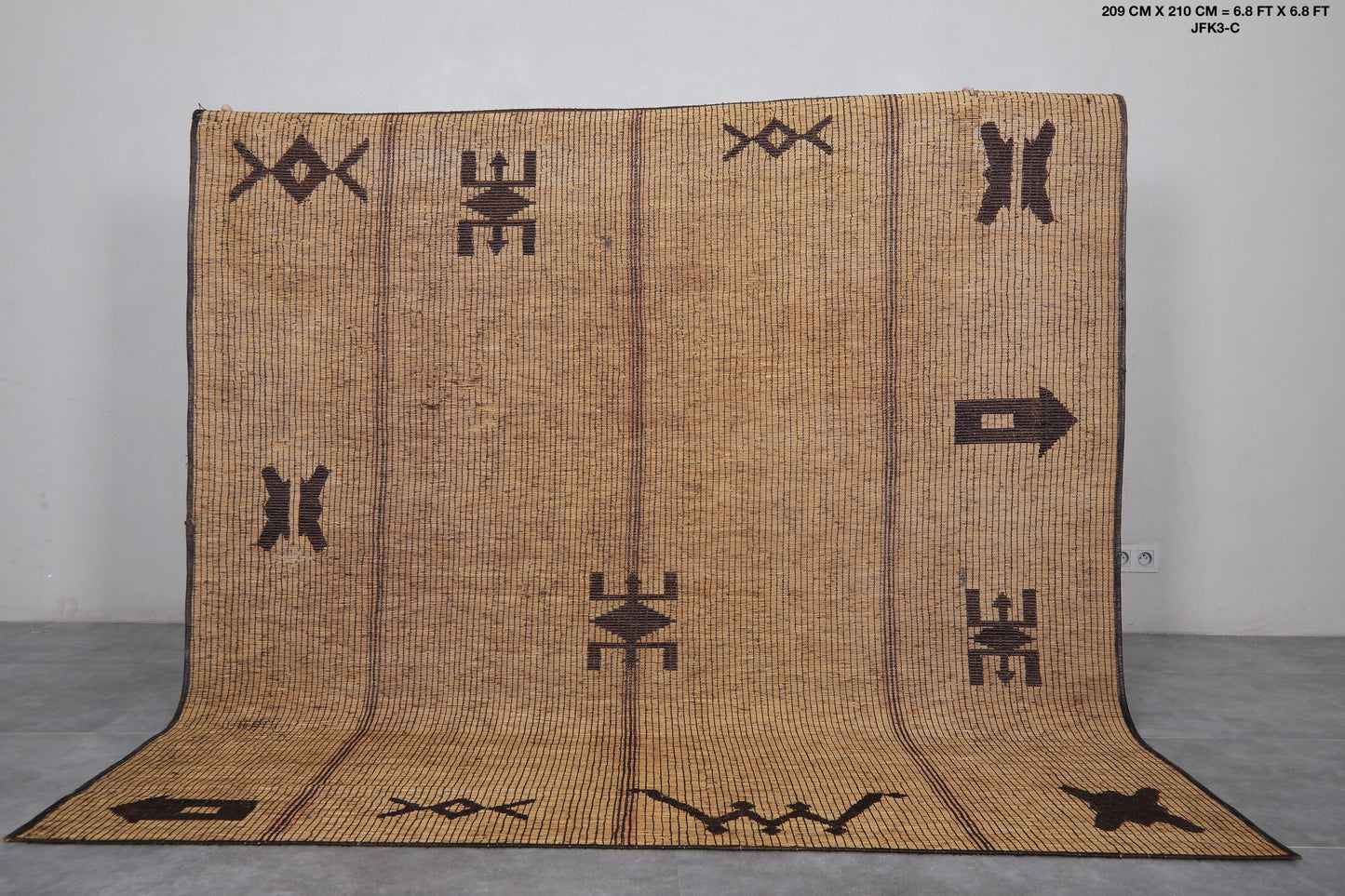 Tuareg rug 6.8 X 6.8 Feet - tuareg mat