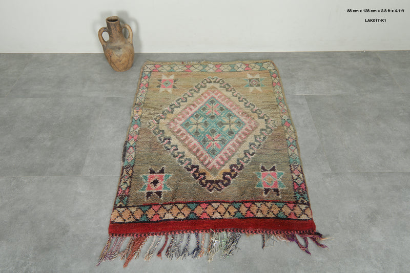 Beige Moroccan distressed medallion rug - 2.8 ft x 4.1 ft