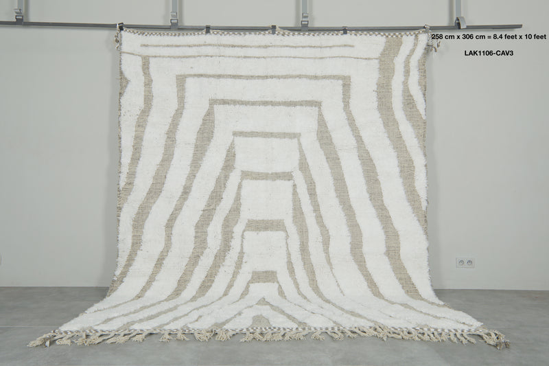 Moroccan berber white and gray geometric rug  8.4 feet x 10 feet- Handmade - moroccan rug