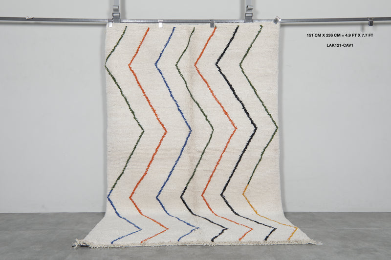 Handmade wool rug 4.9 FT X 7.7 FT - 