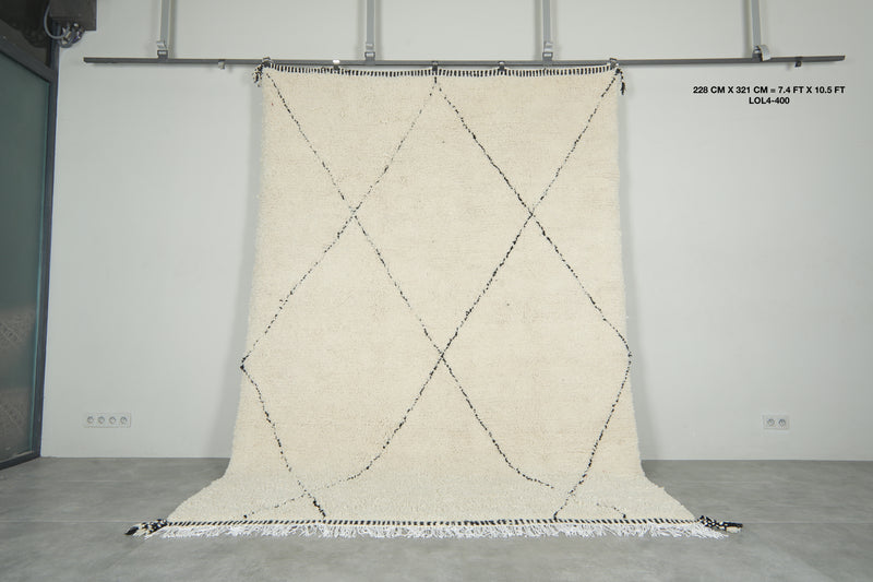 White Moroccan beni ourain rug with black diamond stripes - 7.4 FT X 10.5 FT