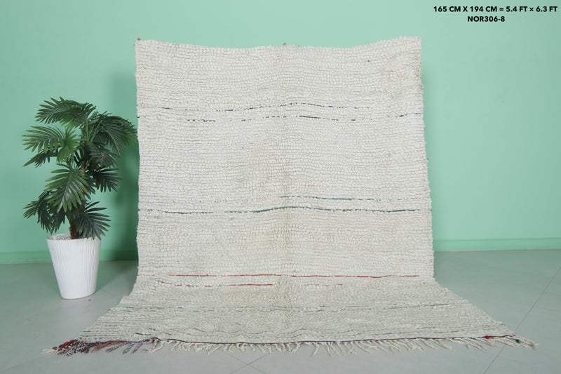 Handmade Berber Rug 5.4 x 6.3 Feet - Minimalist Moroccan Wool Carpet - moroccan rug