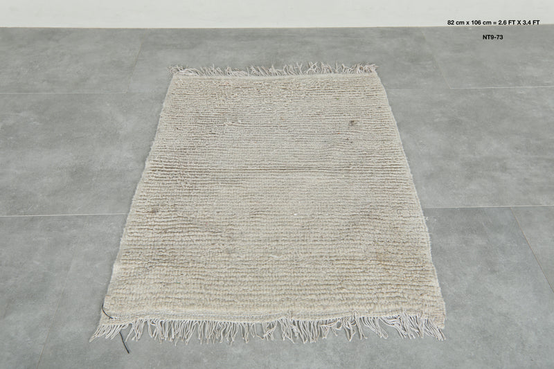 Handmade wool rug 2.6 FT X 3.4 FT