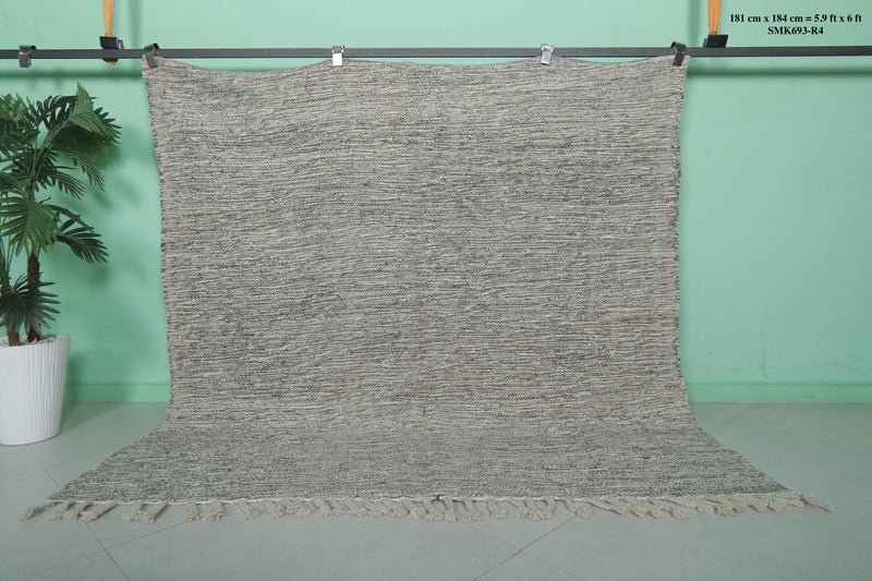 Handwoven Moroccan Rug - 5.9 X 6 Feet | Neutral Tones - Flat woven rugs
