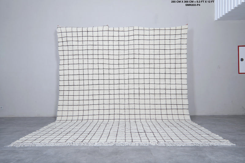 Moroccan Rug - Large White Grid Pattern 9.3 x 12 ft | Handwoven Berber Carpet - Flat woven rugs