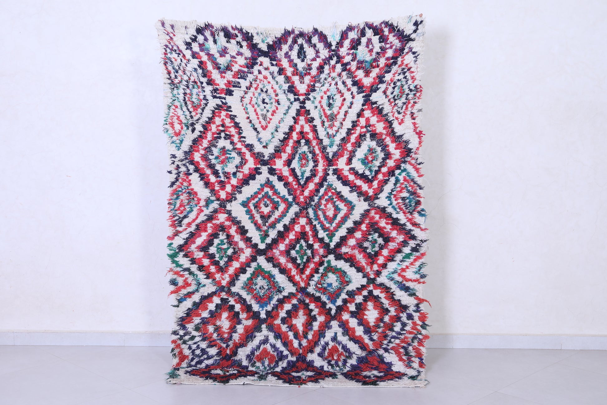 Vintage handmade moroccan berber rug 4 FT X 6.1 FT