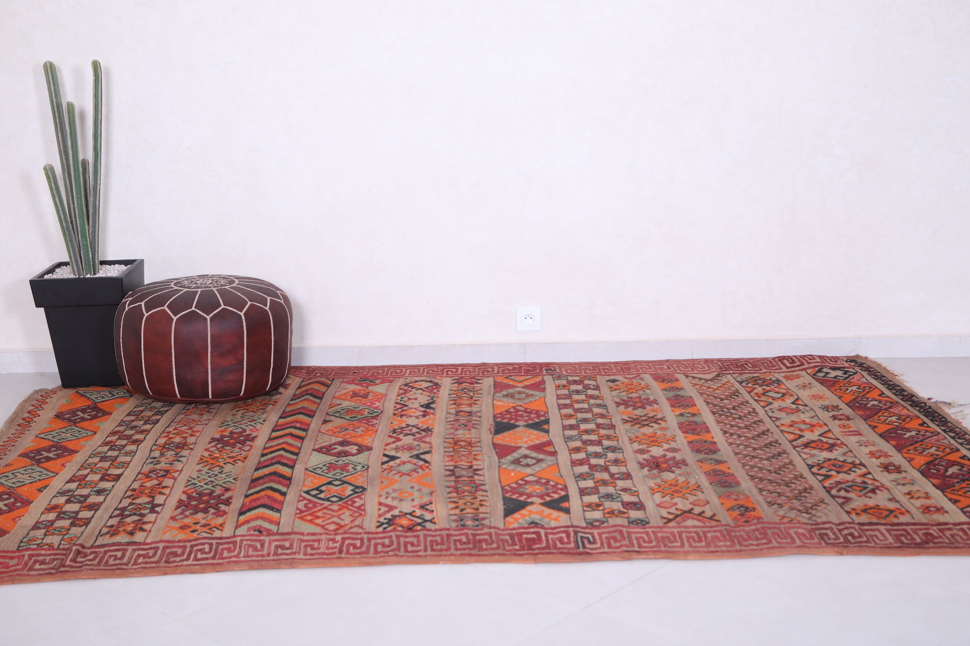 Berber Rug with different Symbols 5.5 FT X 9.4 FT