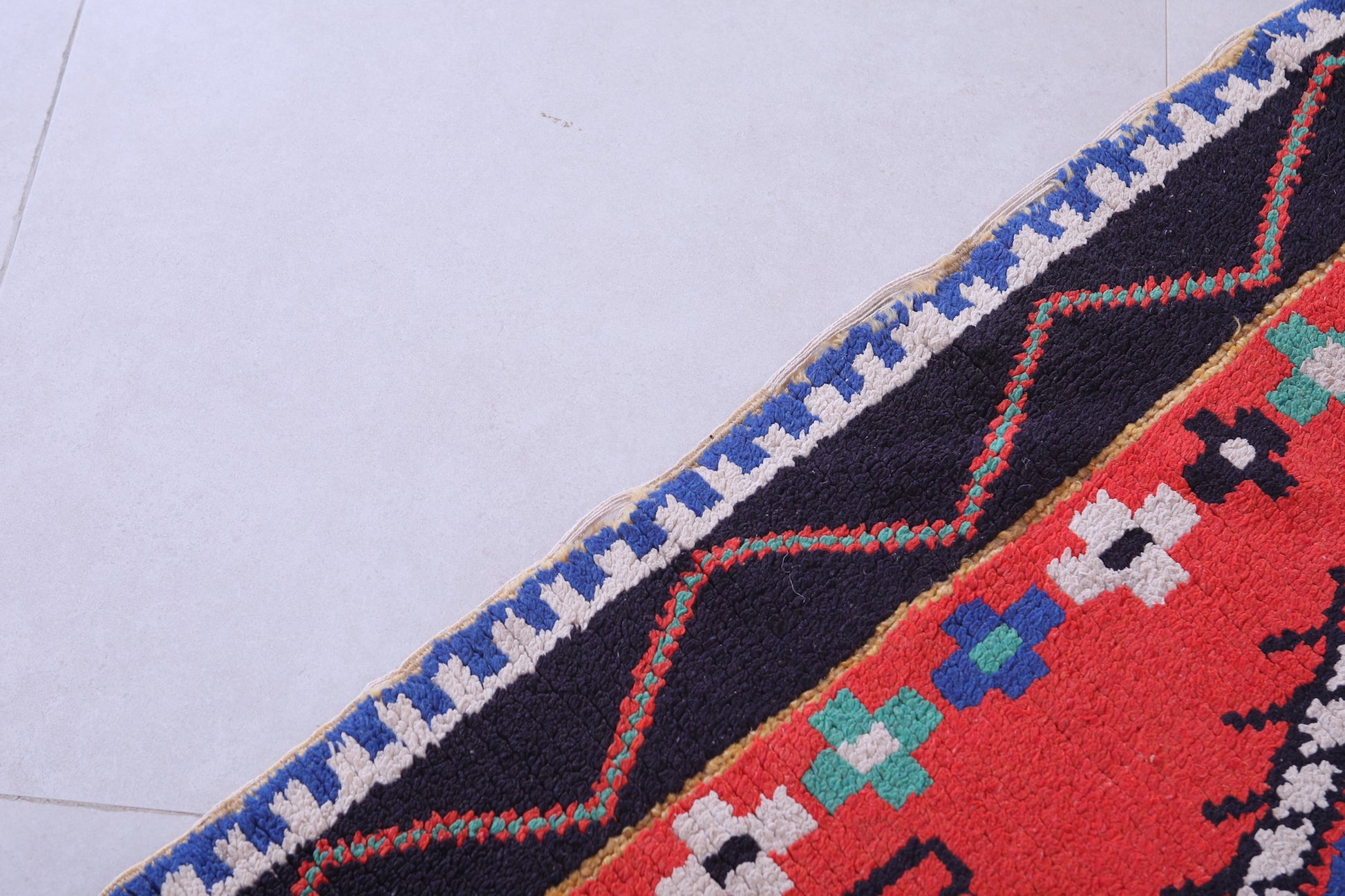 Colorful handmade berber red rug 4.6 X 5.9 Feet