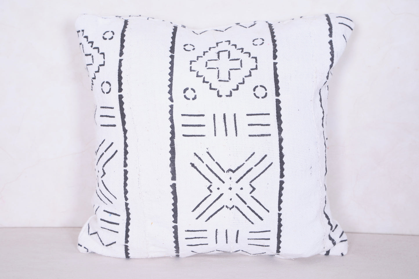Moroccan handmade kilim pillow 16.9 INCHES X 16.9 INCHES