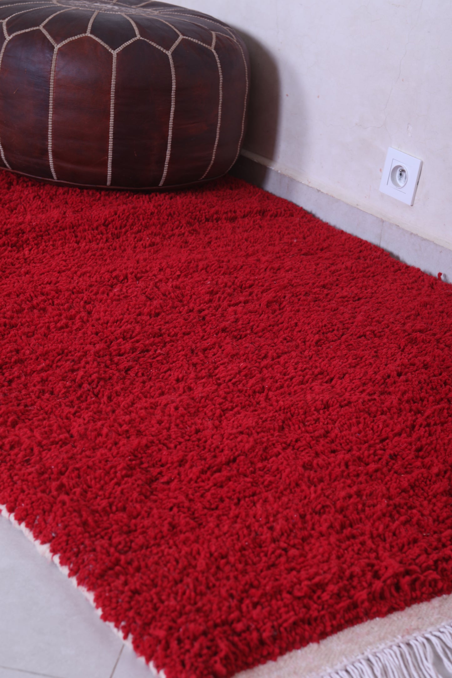 Red moroccan rug 3.3 X 5.6 Feet