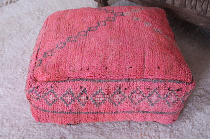 Handmade moroccan berber ottoman pink pouf