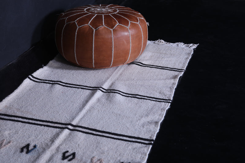 Handwoven White Berber Kilim Rug 2.6 x 9.7 FT - Minimalist Elegance - moroccan rug