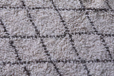Long white Moroccan shaggy rug 2.8 X 7.5 Feet