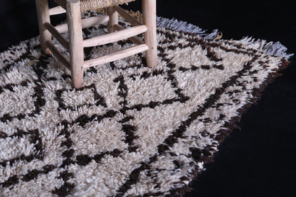 Vintage handmade moroccan berber runner rug 3 X 6.7 Feet