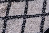 handmade rug 3.3 x 4.9 Feet - black and white rug
