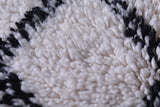 handmade rug 3.3 x 4.9 Feet - black and white rug