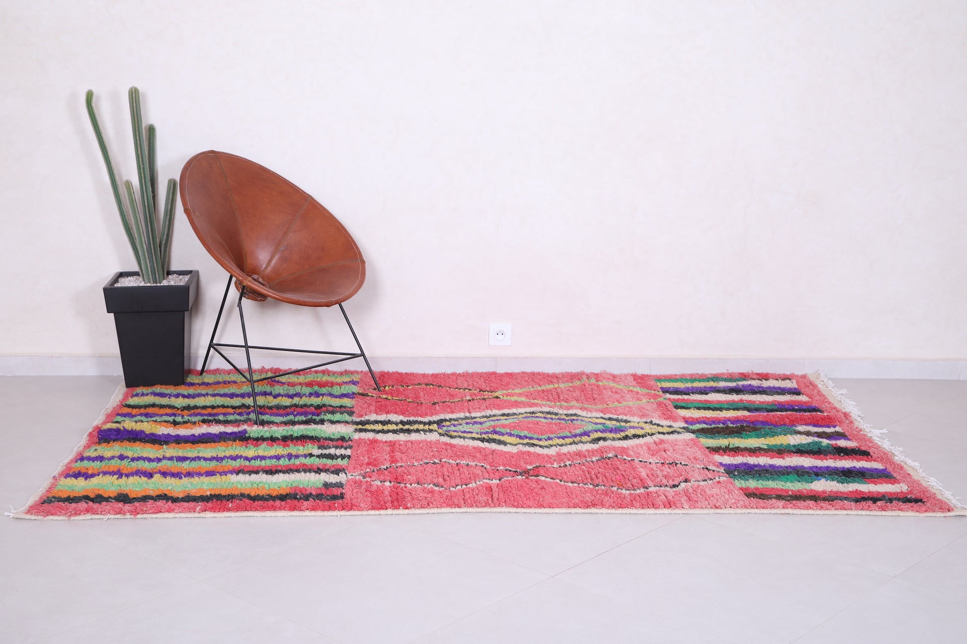 Vintage handmade moroccan berber colorful rug 4.8 FT X 8.4 FT