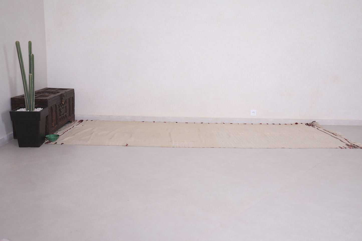 Vintage berber handwoven kilim runner rug 3.9 FT X 11.4 FT
