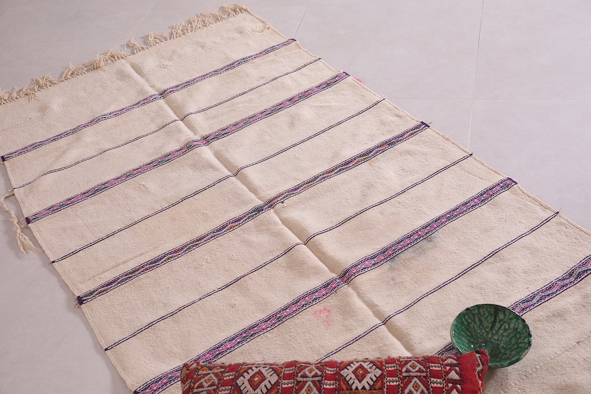 Moroccan rug 3.3 X 6.2 Feet