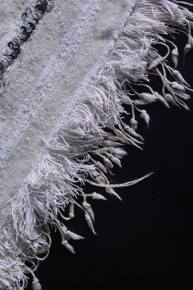 Moroccan Berber Tribal Blanket 4 x 6.8 ft | Handmade Rug - Wedding blanket