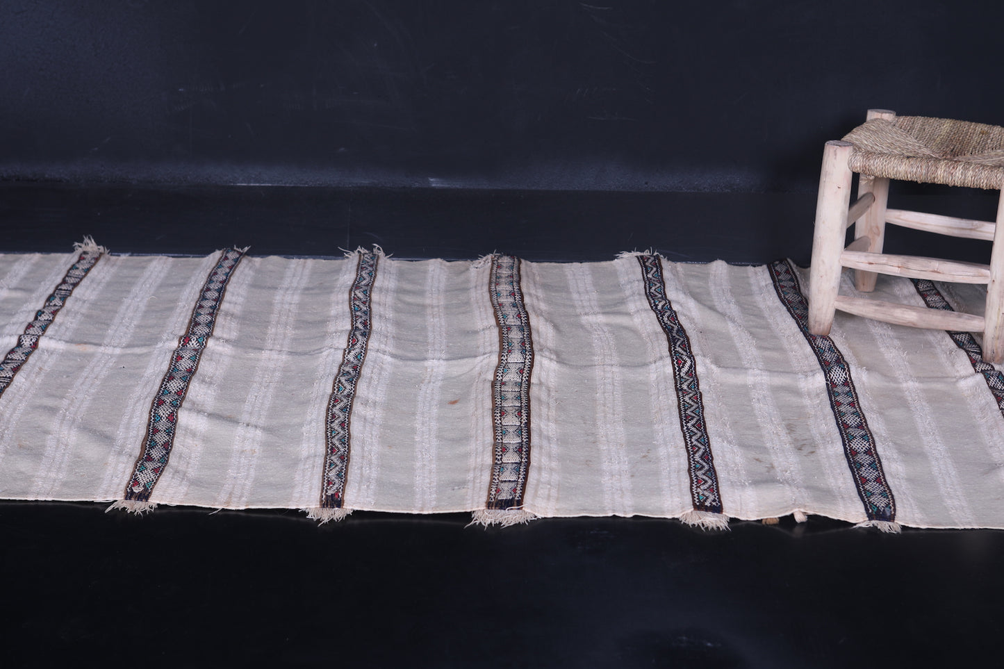 Vintage moroccan berber handwoven wedding blanket 3.6 FT X 6.5 FT