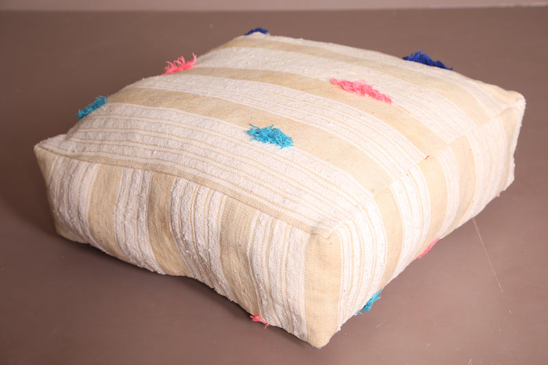 Two Ottoman pillows in beige kilim - Moroccan kilim pouf