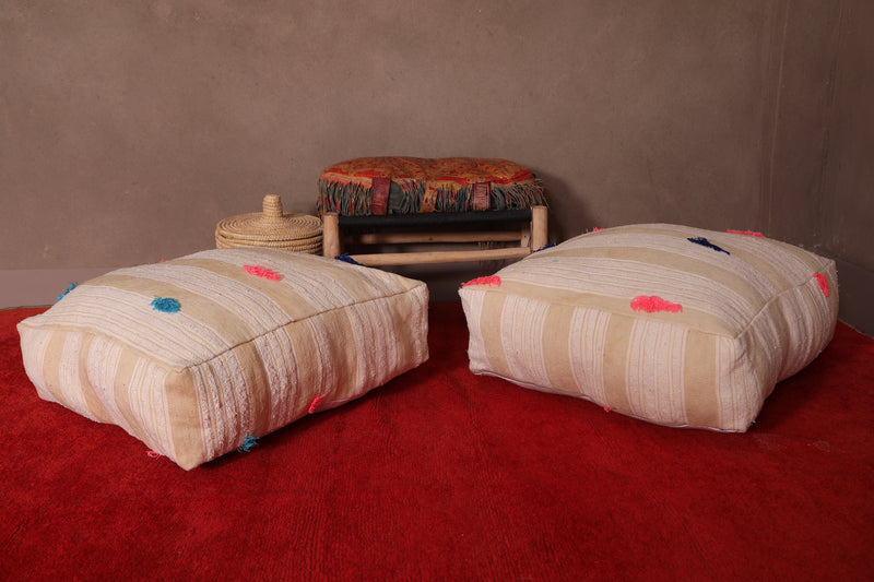 Two Ottoman pillows in beige kilim - Moroccan kilim pouf