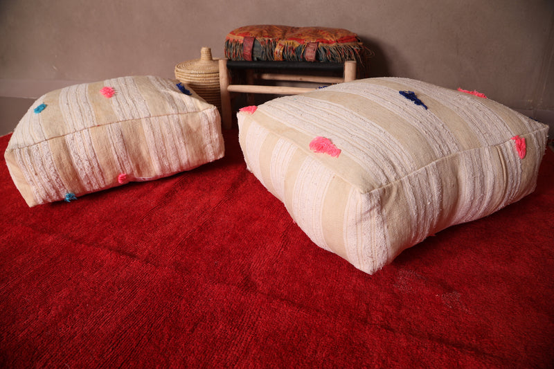 Two Ottoman pillows in beige kilim - Moroccan kilim pouf