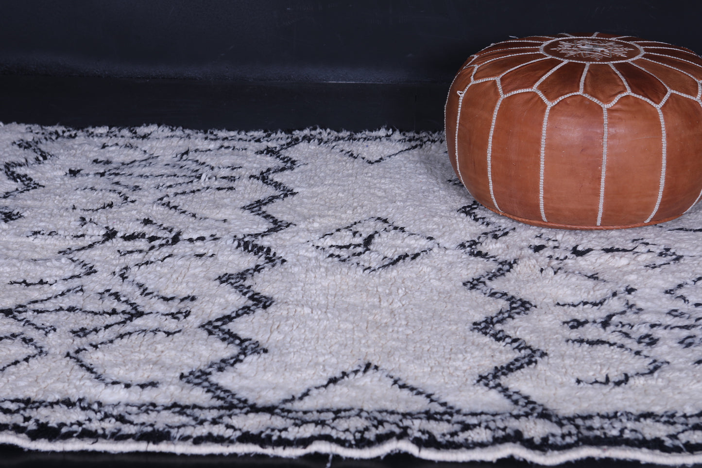 Handmade moroccan berber beni ourain rug 4.8 X 5.9 Feet