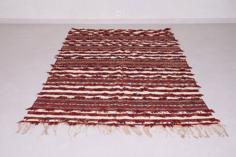 Handwoven Moroccan Kilim Rug - 4.9x8.3 ft - Handwoven Kilim
