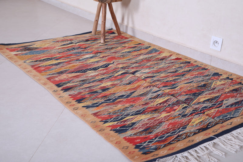 Moroccan handwoven kilim 3.5 FT X 5.8 FT