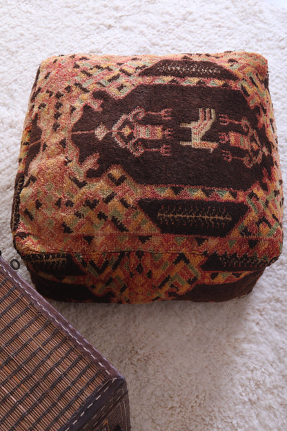 Vintage moroccan handmade rug pouf 24’’ X 24” X 7.8’’