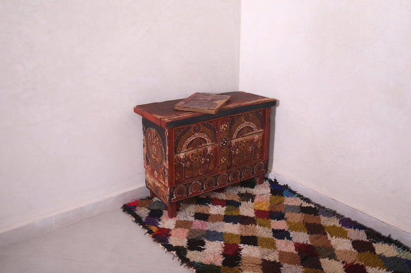 Moroccan Boucherouite Runner Rug 2.7 x 6.9 Feet - Handmade Vibrant Design - DEFERENT MOROCCAN RUGS