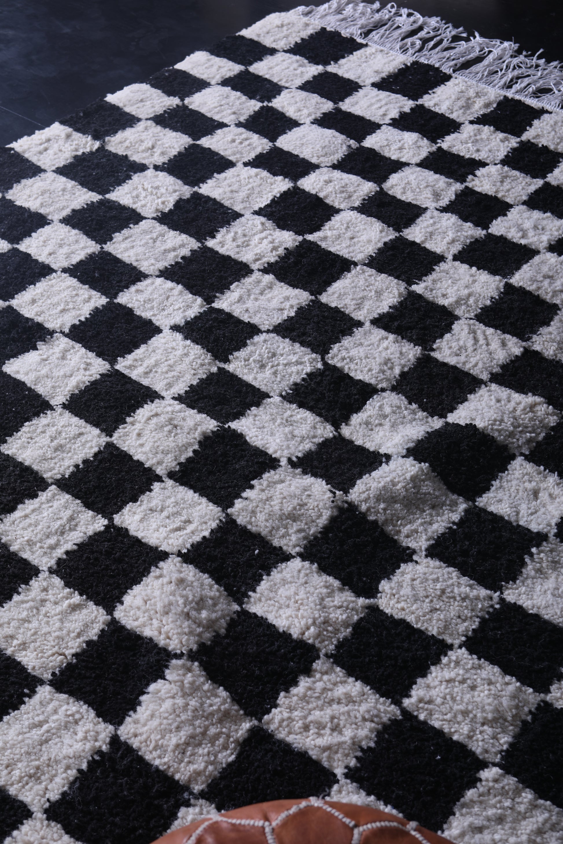 Checkered black and white moroccan rug 7.1 X 8.9 Feet