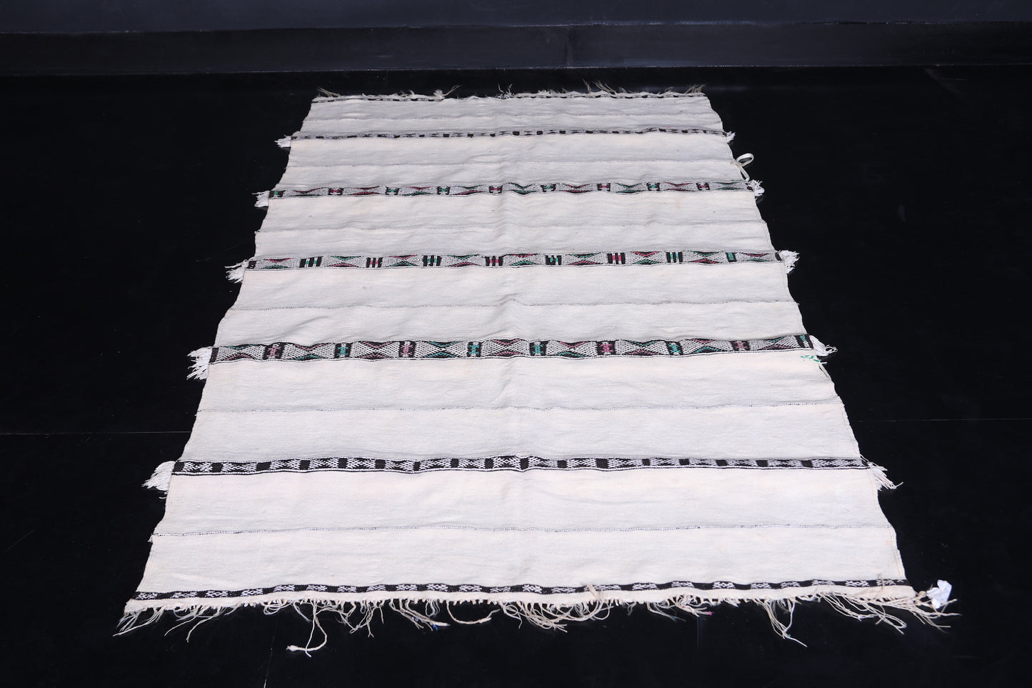 berber blanket rug 4.1 FT X 7 FT