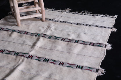 berber blanket rug 4.1 FT X 7 FT