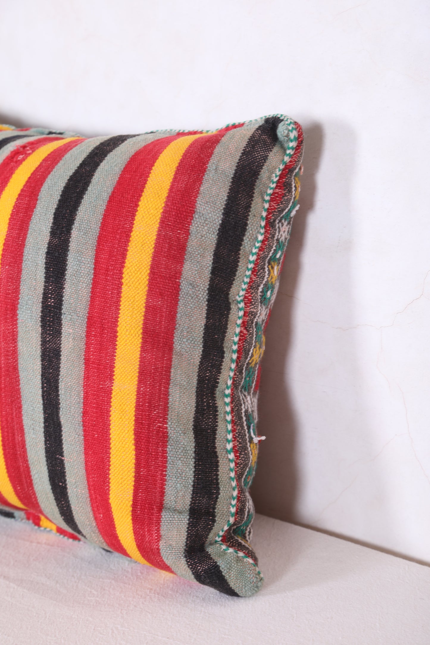 Moroccan Pillow 15.3 INCHES X 19.2 INCHES