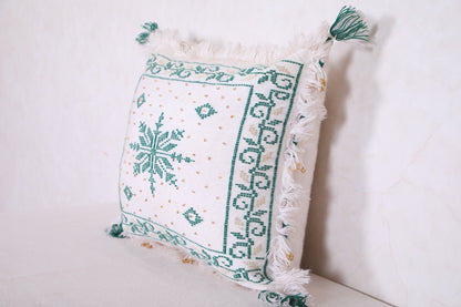 Berber pillow 18.1 INCHES X 20 INCHES