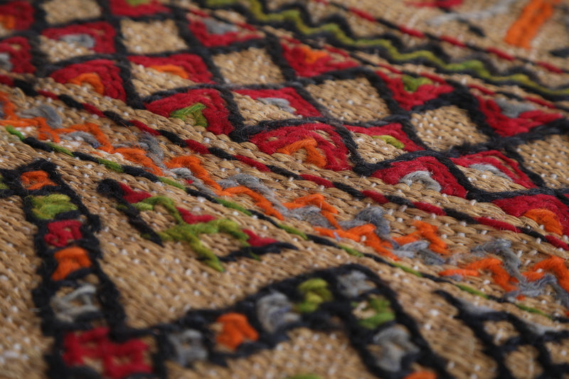 Moroccan rug 5.4 FT X 10.2 FT - Hassira