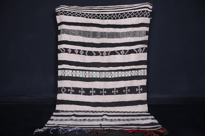 moroccan rug 4.8 ft x 8.1 ft - DEFERENT MOROCCAN RUGS