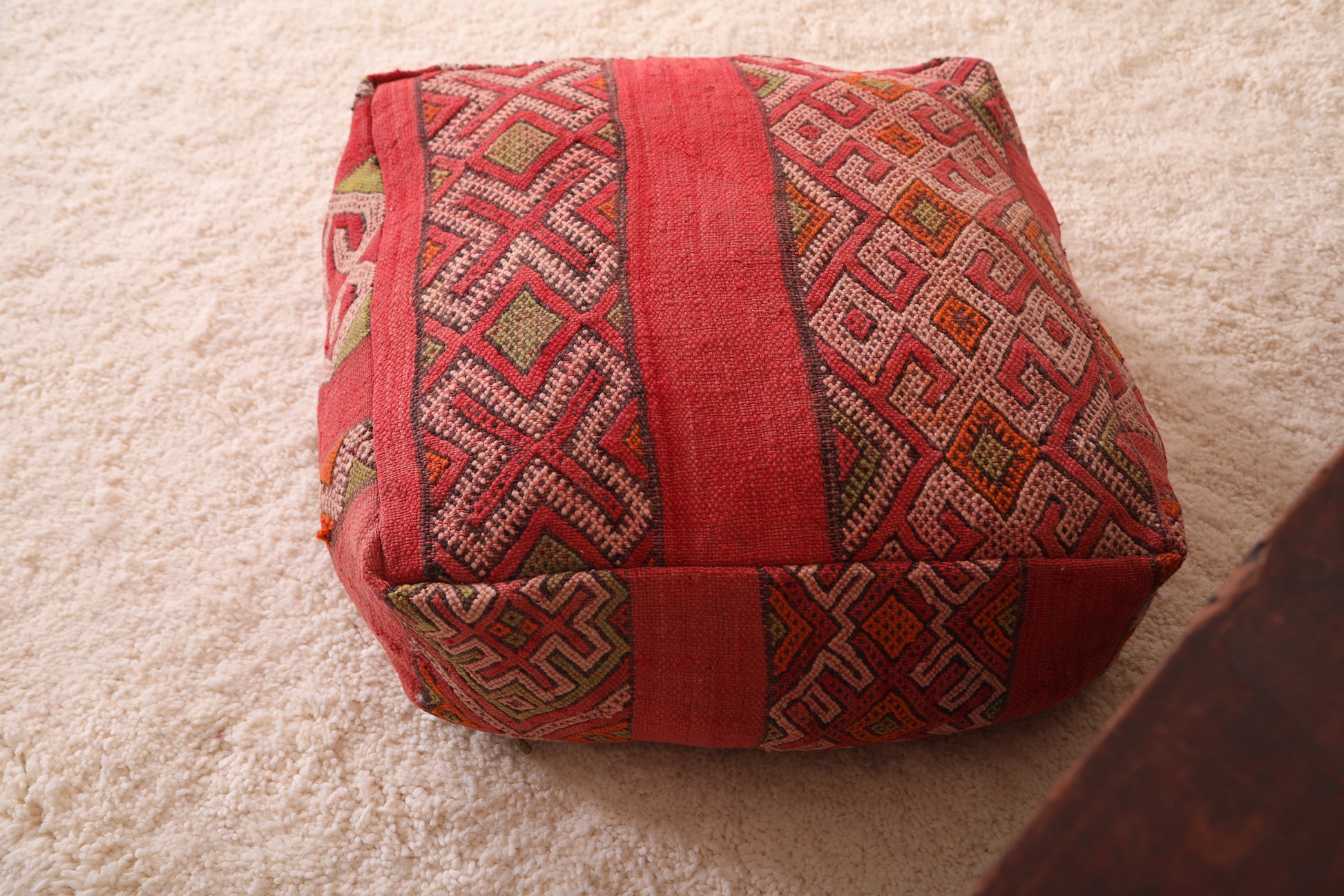 Red Moroccan berber kilim rug Pouf ottoman