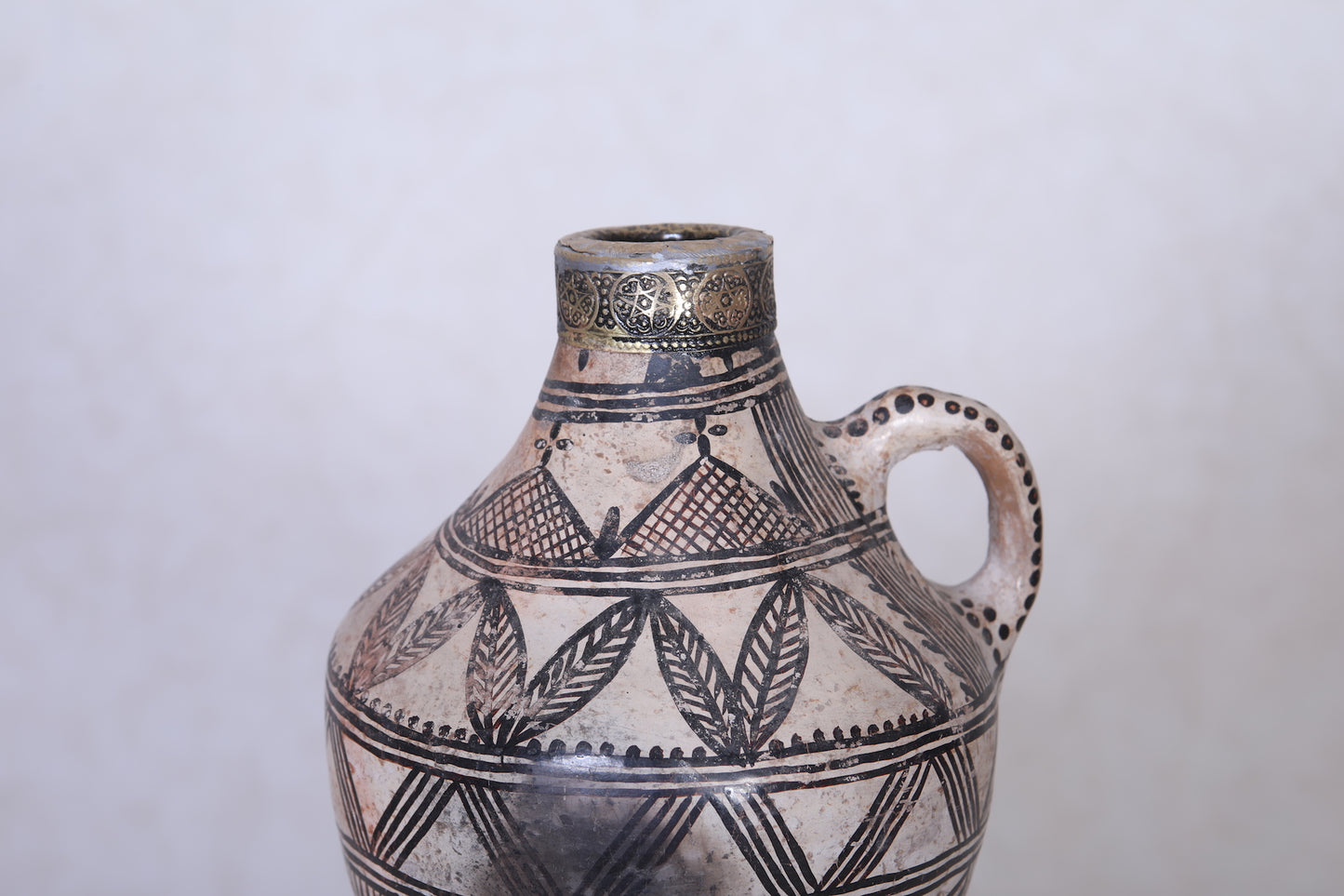 Antique moroccan berber clay water pot 5.3 INCHES X  7.6 INCHES
